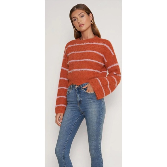 NWT GIANNI BINI GB Orange Striped Eyelash Long Sleeve Sweater - Picture 3 of 14